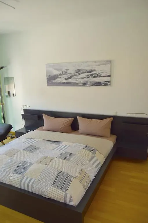 Yeti Lux - Central City Loft Apartment Garmisch-Partenkirchen