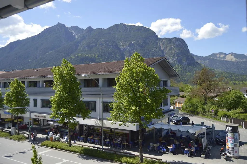 Yeti Lux - Central City Loft Apartment Garmisch-Partenkirchen